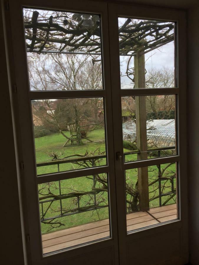Le Jardin Des Sources Bed & Breakfast La Hulpe Exterior foto